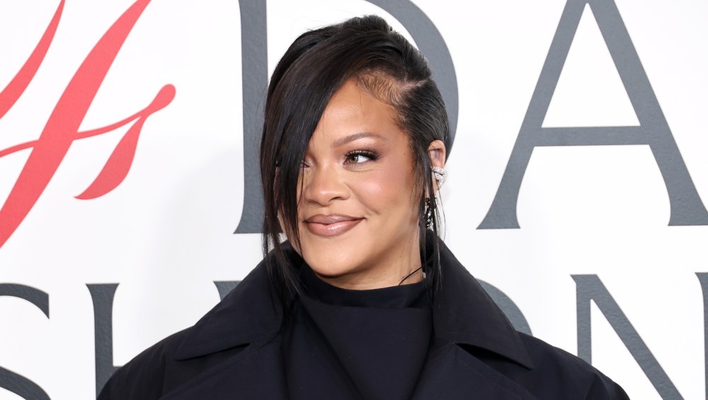 Rihanna Timeless Trench Is a Transitional Must-Have — Copy It for $50