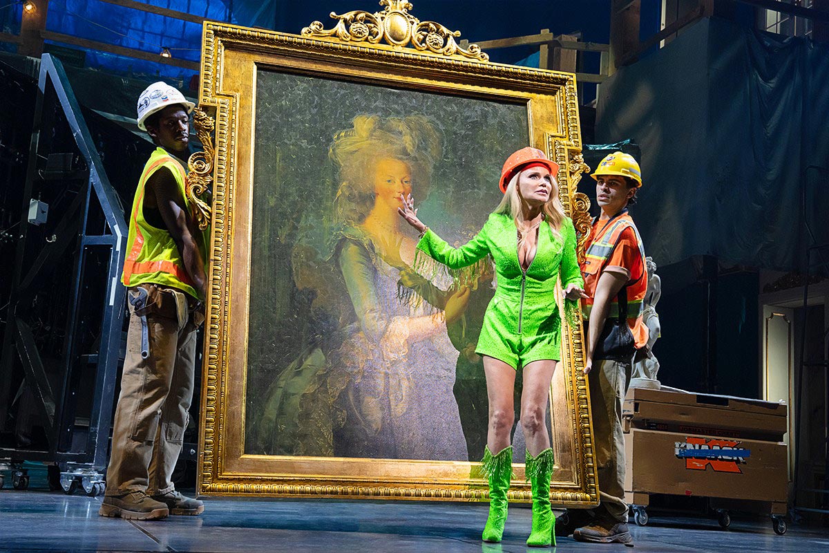 Kristin Chenoweth's 'Queen of Versailles' Sets Broadway Closing After 2 Weeks