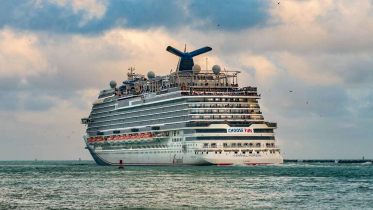 Carnival Ship Faces Mechanical Trouble, Return to Miami Delayed