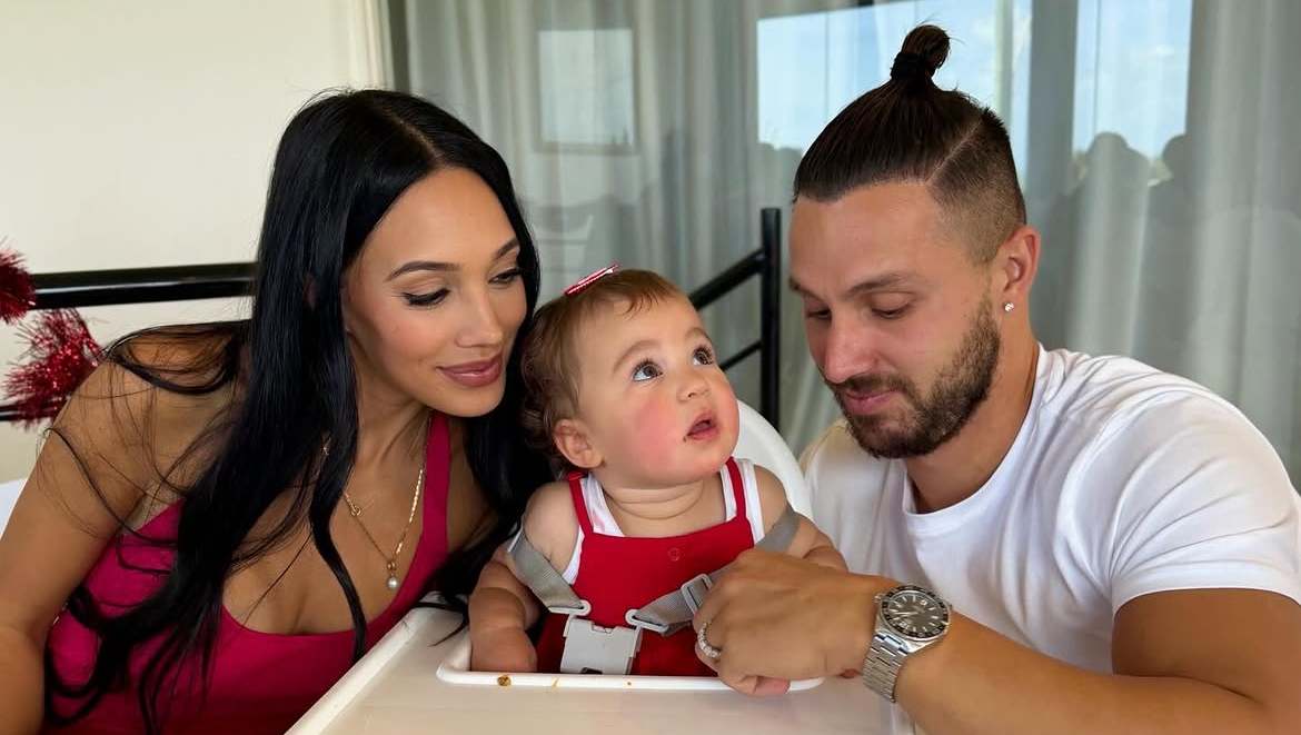 OnlyFans Model Scarlet Vas Expecting 2nd Baby With Her Stepbrother