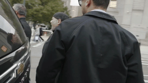 Mamdani caught on camera getting chased out of Manhattan square, protester blasts him as ‘antisemite’