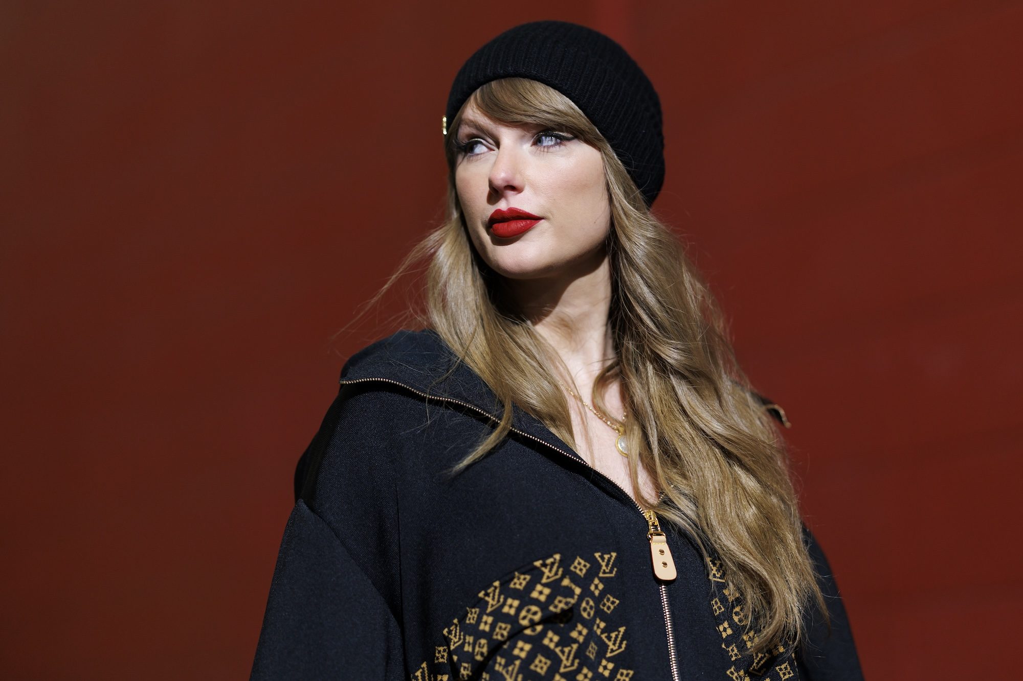 Charlie Puth Seemingly Defends Taylor Swift Over ‘Showgirl’ Allegations