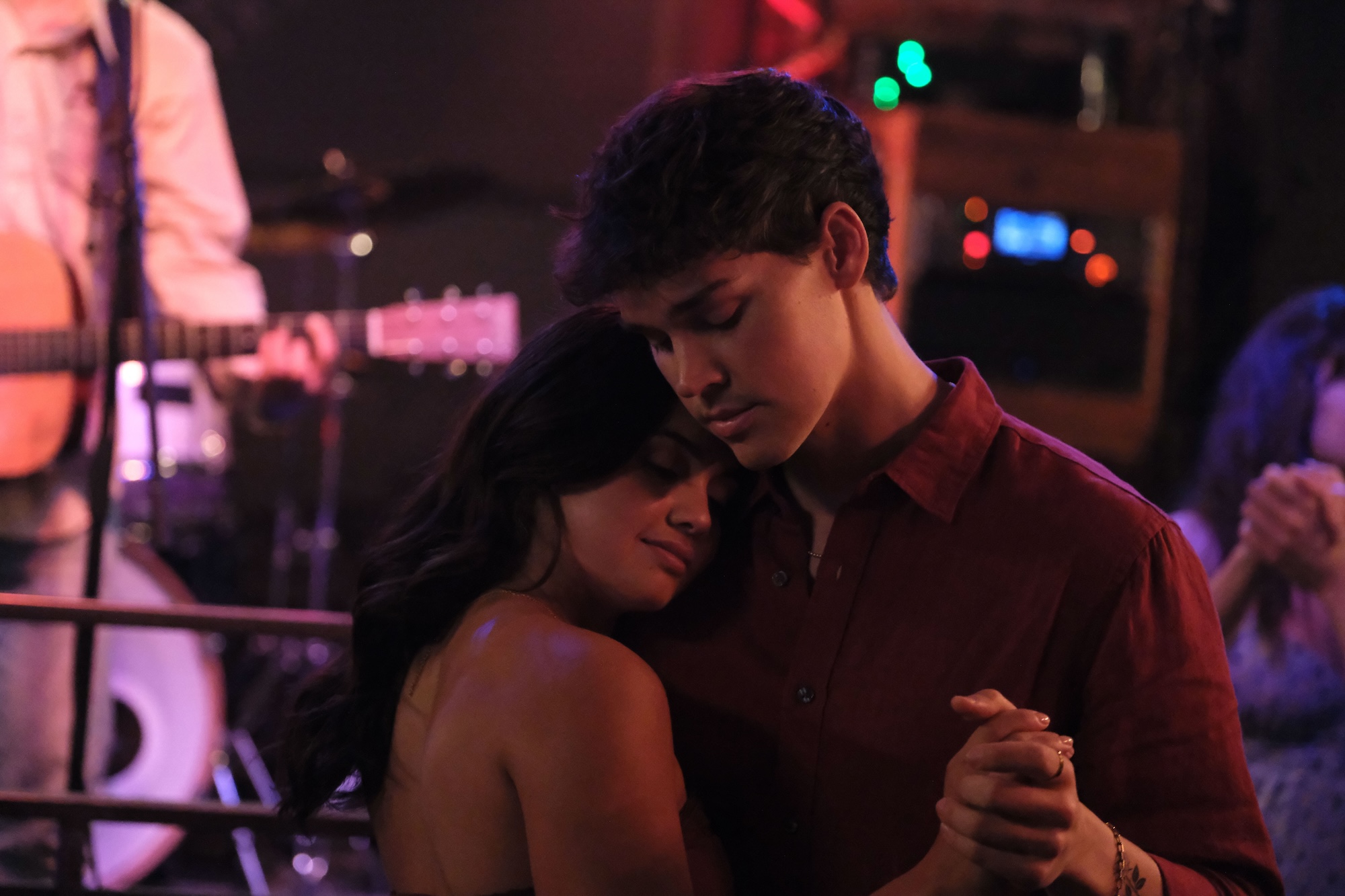 Do Dallas and Drayton Break Up in ‘Sidelined 2’? Ending Explained