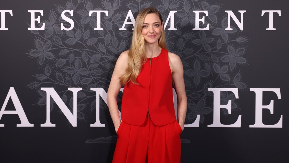 Amanda Seyfried Made This ‘It’ Girl Staple Feel Refreshingly New Again