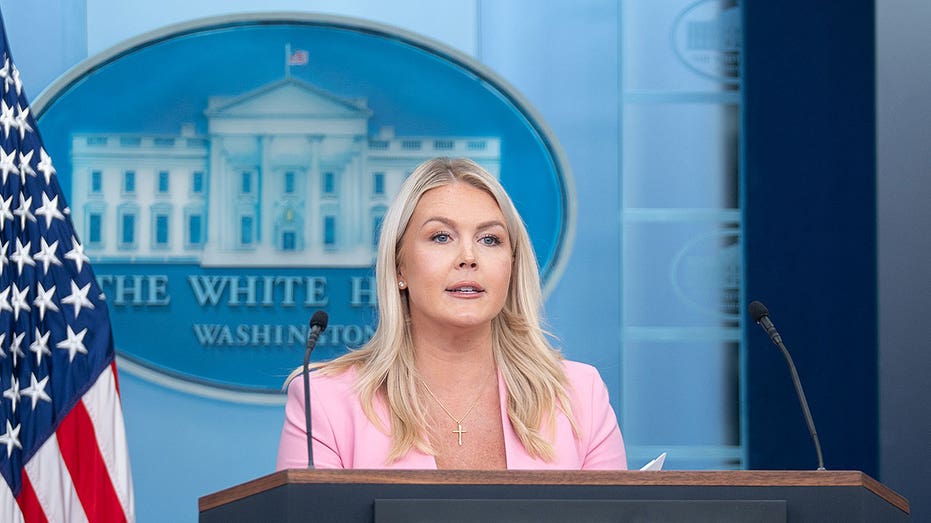 White House addresses growing parasite outbreak after more than 400 Americans sickened