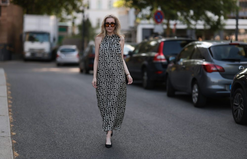 Women 50+ Love These 15 Flowy, Luxe Dress Styles That Look So Expensive