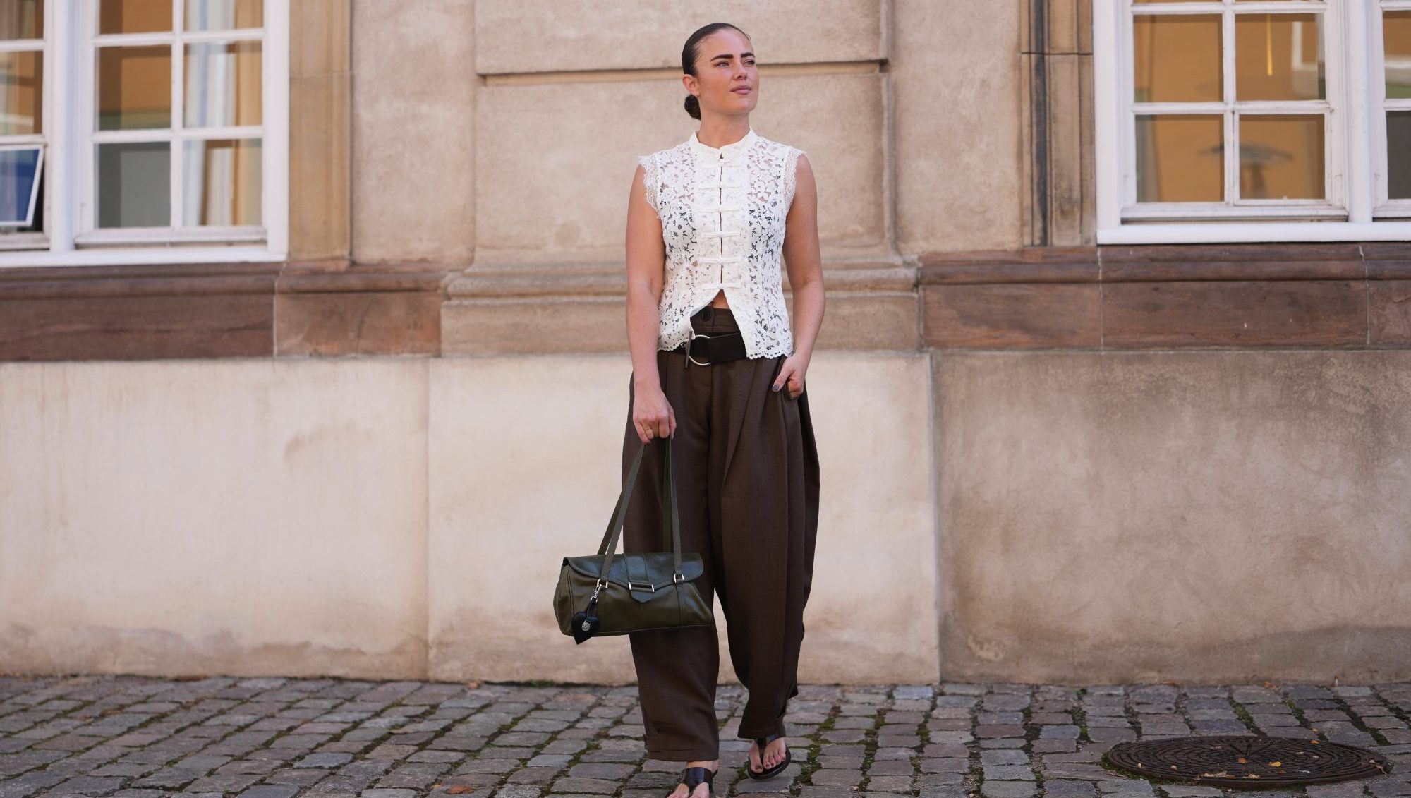 Forget Wide-Leg Pants — Pleated Trousers Are the 'It' Style Taking Over