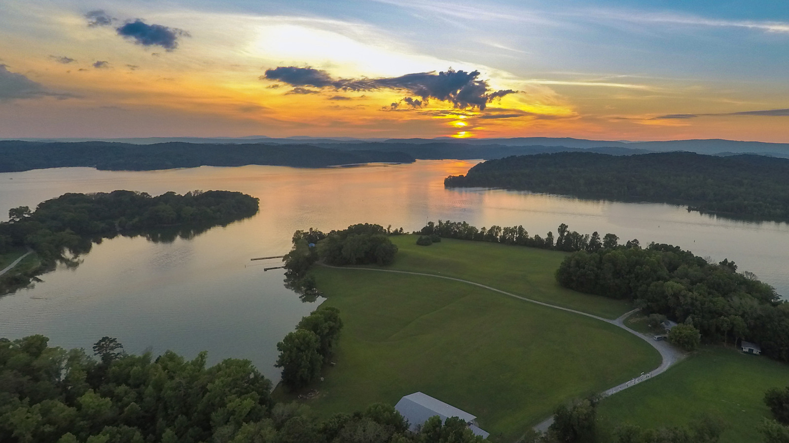 Woodland Trails Meet Wide-Open Water And Fishing At This Winding Tennessee Lake Outside Knoxville