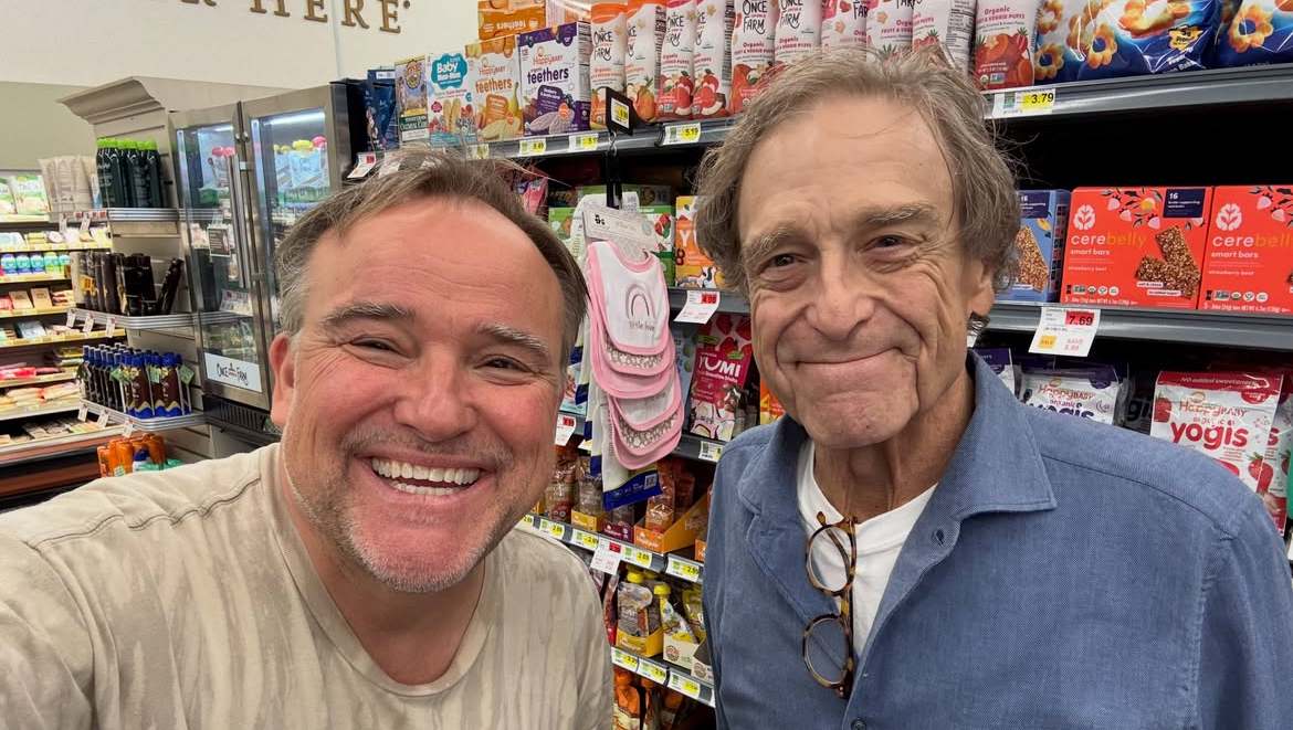 John Goodman's Dramatic Weight Loss Stuns Fans in Rare Photo: 'Unrecognizable'