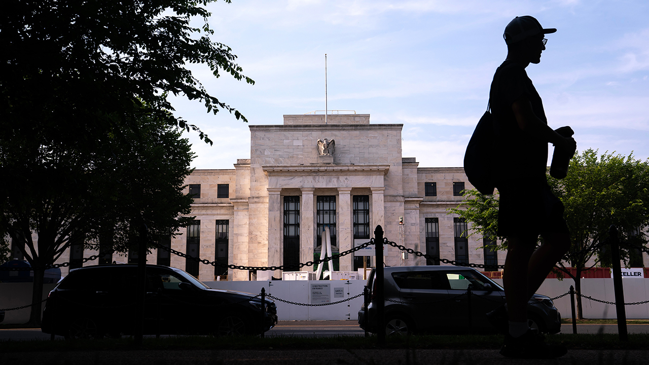 How the Federal Reserve shapes your wallet – and why it matters right now