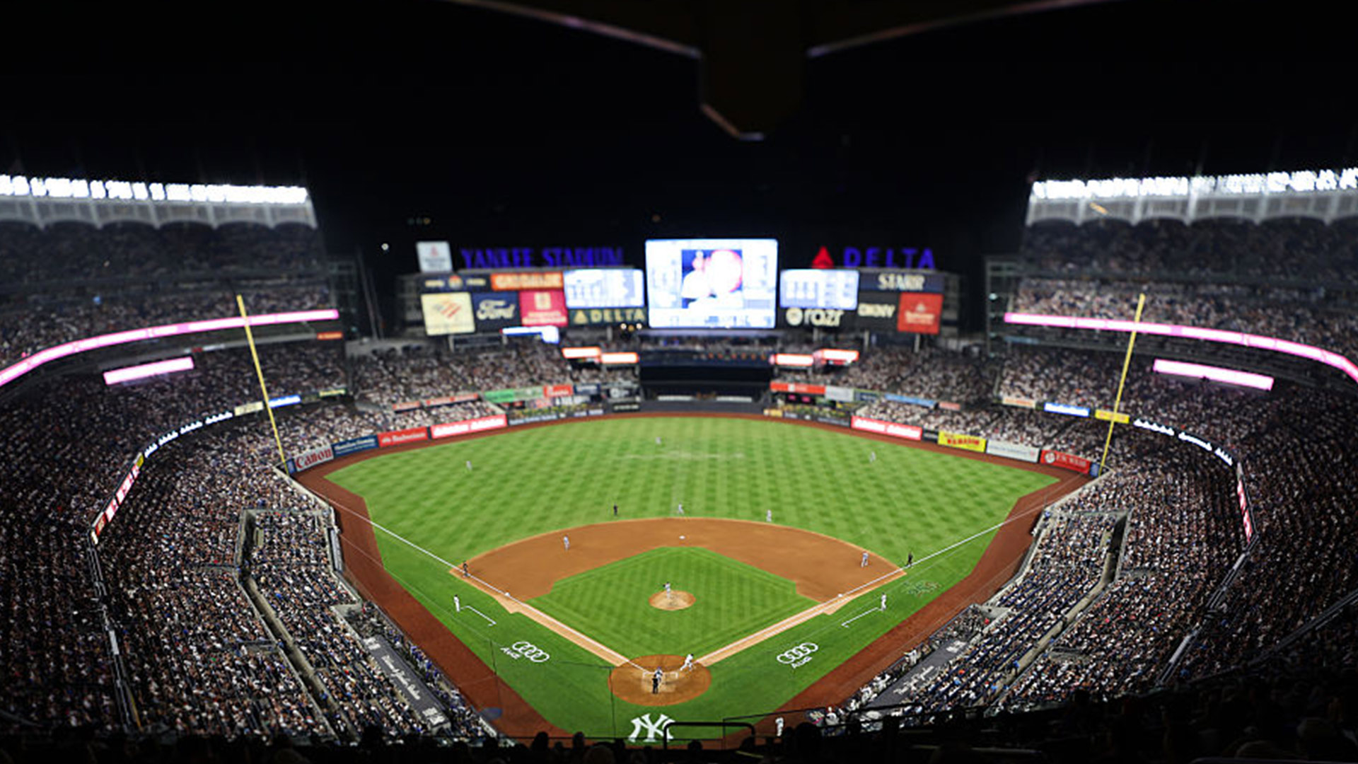 Forecast In New York Postpones Dodgers-Yankees, Shouldn't Impact World Cup Final