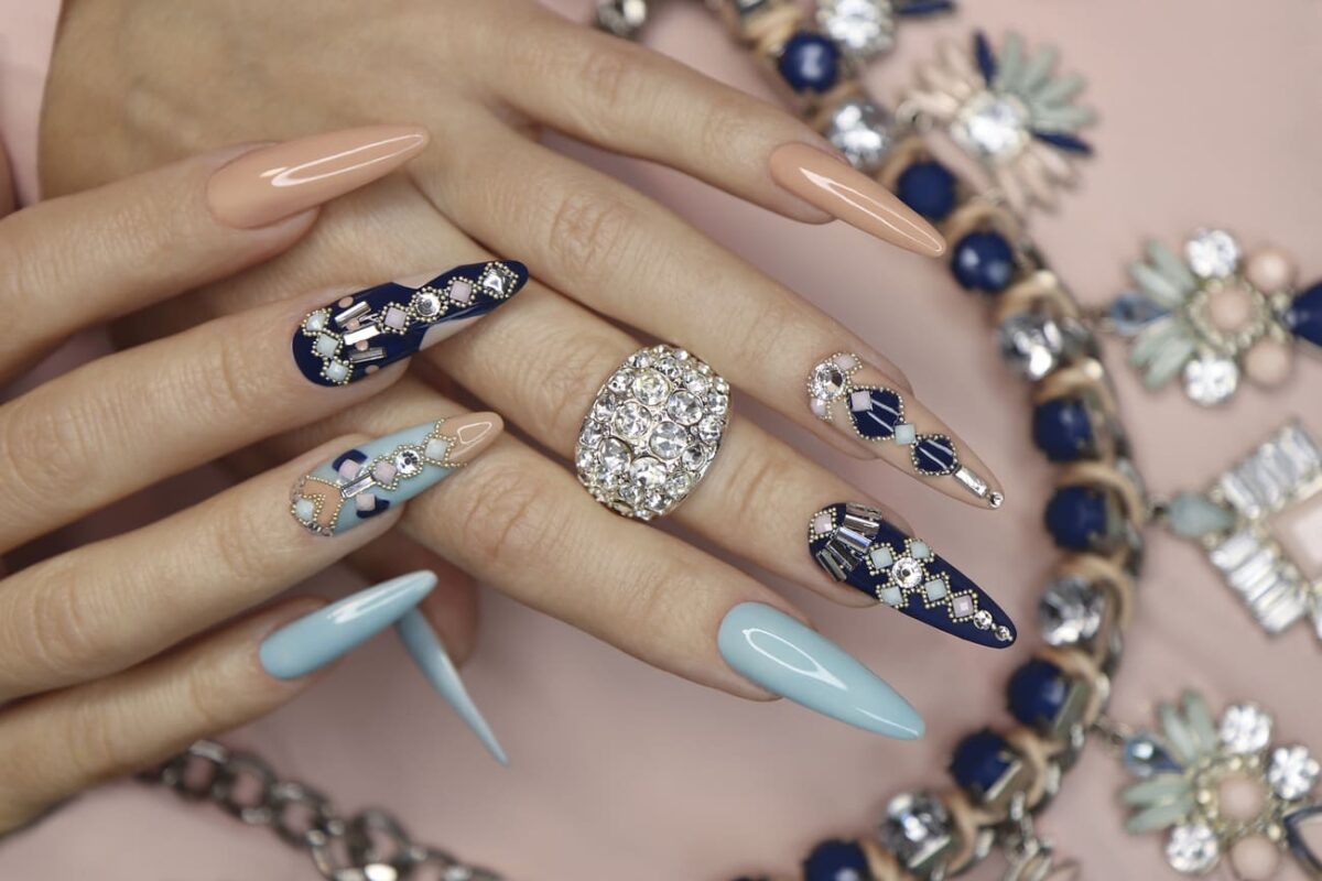 Statement Nails: The Easiest Way to Elevate Your Look This Season