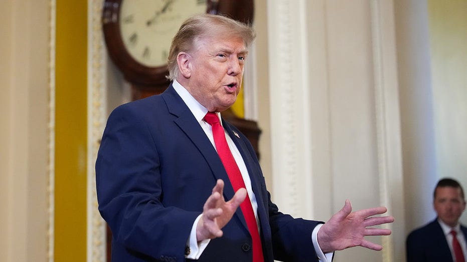 Trump-backed Daylight Saving Time bill clears key House hurdle