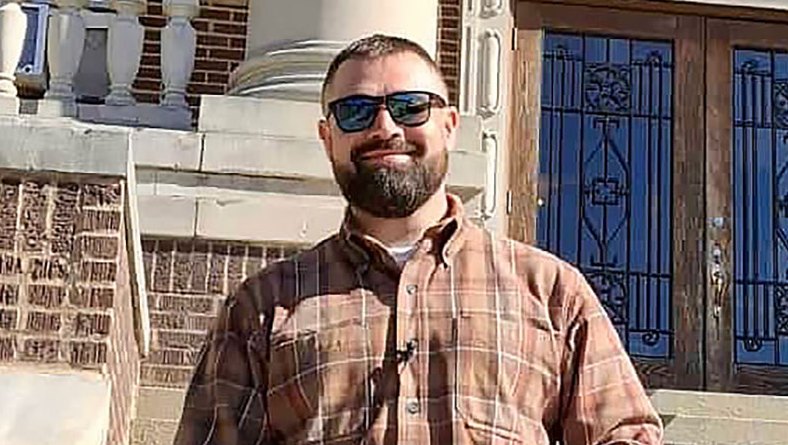 Arkansas Dad Charged With Murder Wins GOP Nomination in Sheriff’s Election