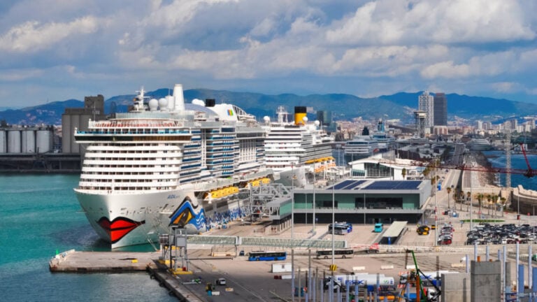 Barcelona to Double Tax on Cruise Ship Passengers in the Coming Months