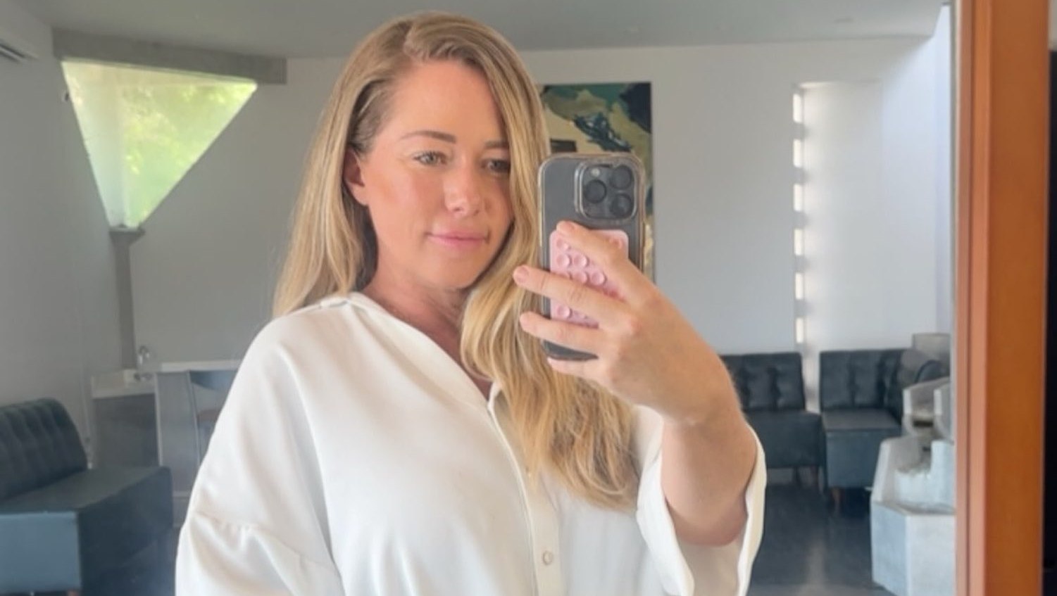 Kendra Wilkinson Is 'At Peace' With Body-Shaming Comments Amid Weight Loss