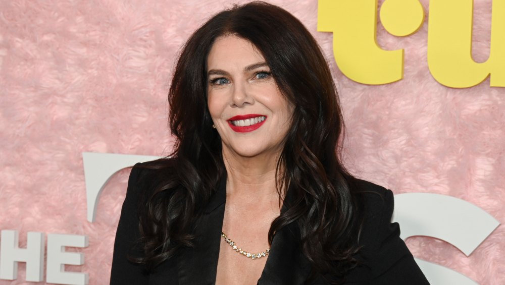 Lauren Graham Is 'Such a Fan' of This $28 Anti-Wrinkle Serum