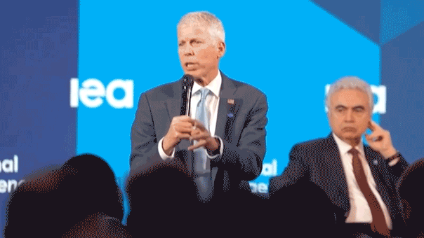 ‘Zero percent chance’: Energy Sec. Wright unloads on European climate alarmists in fiery Paris speech