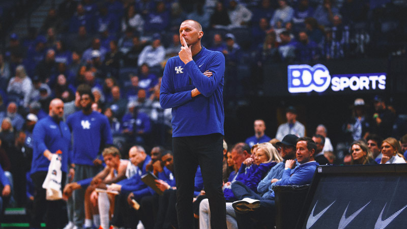 HC Mark Pope on Kentucky Fans Booing During Gonzaga Blowout: 'Well-Deserved'