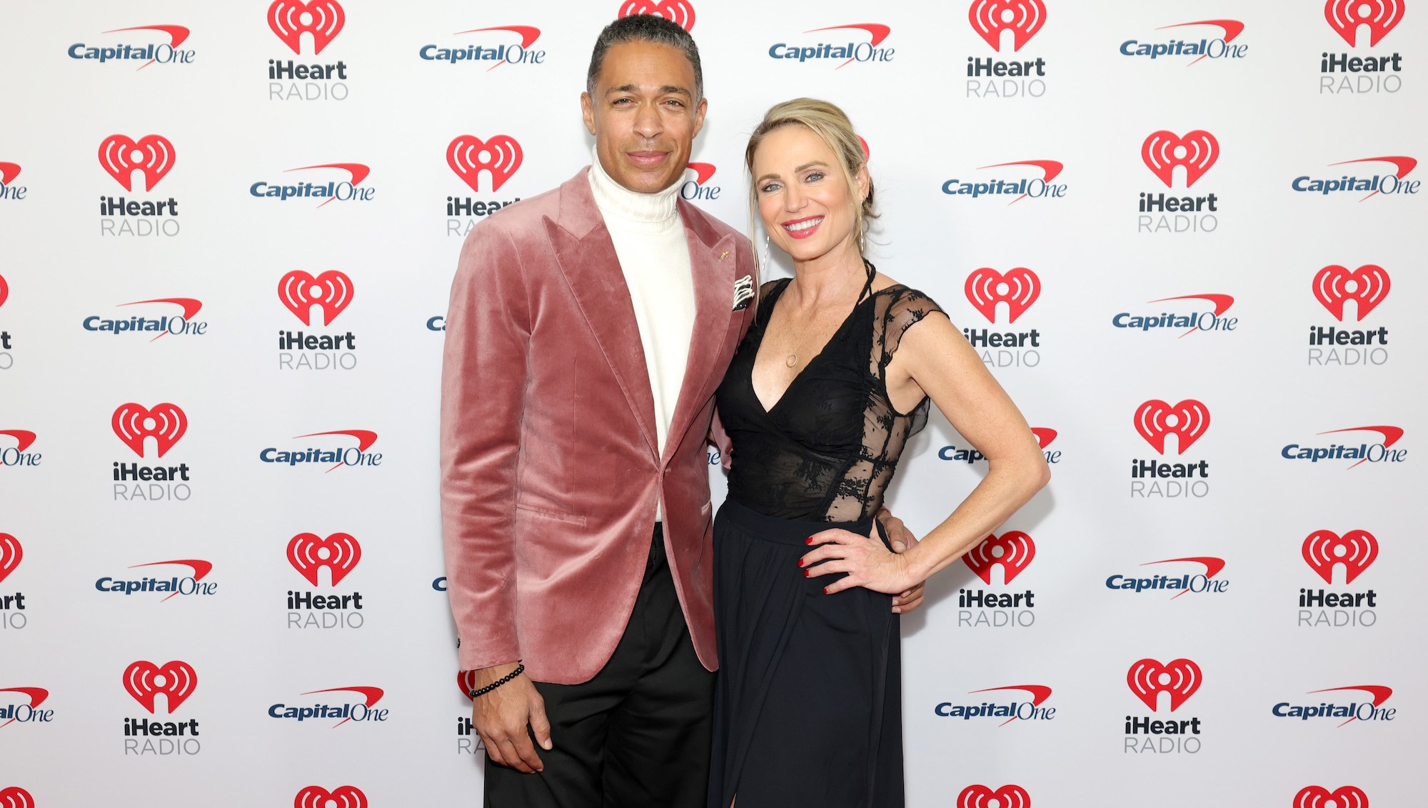Amy Robach and T.J. Holmes Apply for Marriage License 1 Year After Proposal