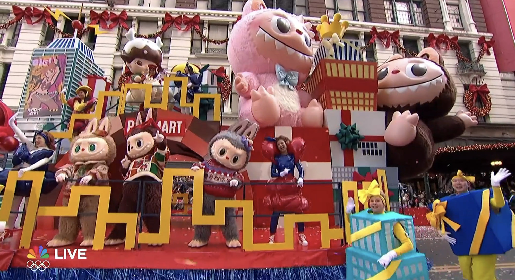 The Most Bizarre 2025 Thanksgiving Day Parade Moments: Labubu Float, More
