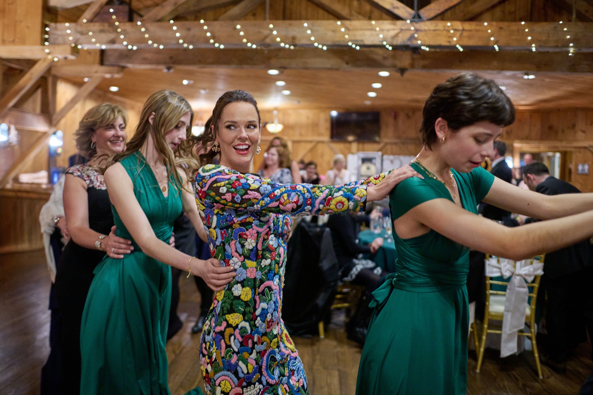 What Erin Cahill Would Change About Her Own Wedding After New Hallmark Show