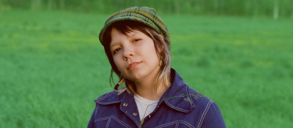 Lily Seabird’s Music Is The Sweet Spot Between Ween, the Velvet Underground and (A Bit Of) Twangy Indie Rock