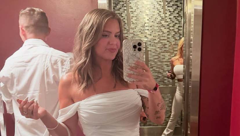 Tiffany Wisconsin Is Searching for Love With ‘A Man or a Woman’ After Divorce