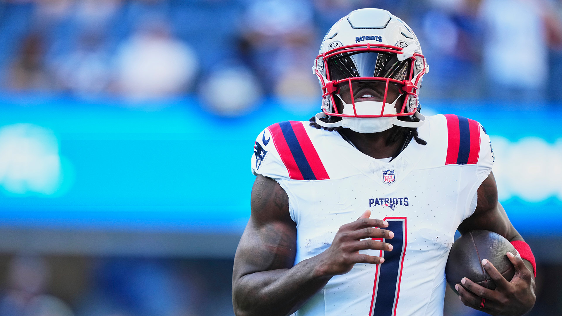 Patriots Star WR A.J. Brown Reportedly Suffers High-Ankle Sprain Vs. Seahawks