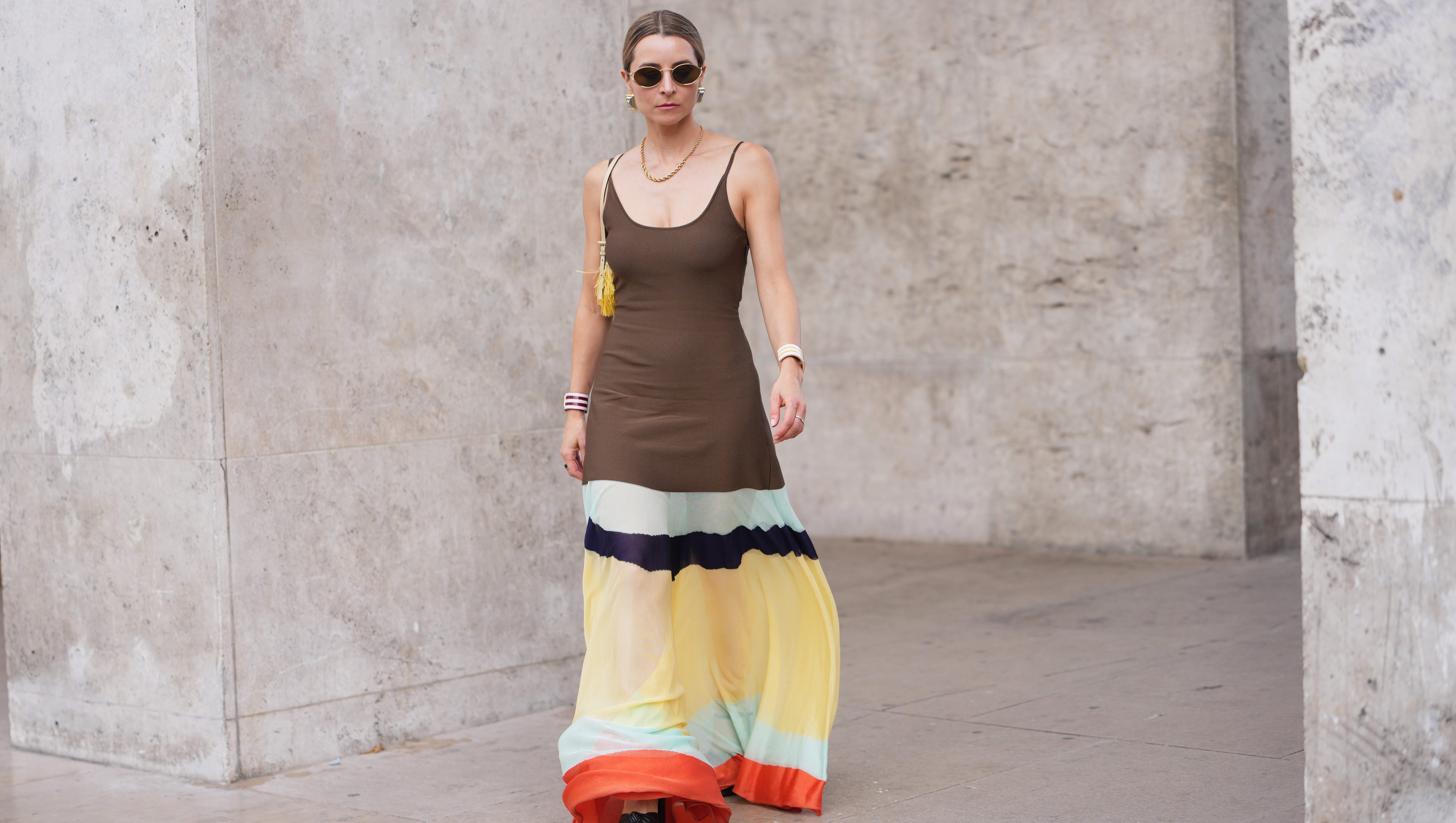 No Shapewear Needed: 17 Dresses That Smooth and Flatter Curves