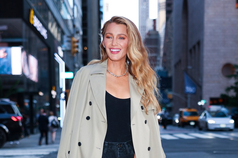 Blake Lively Wore the Luxe Denim Style That Screams 'Upper East Side Rich Mom'