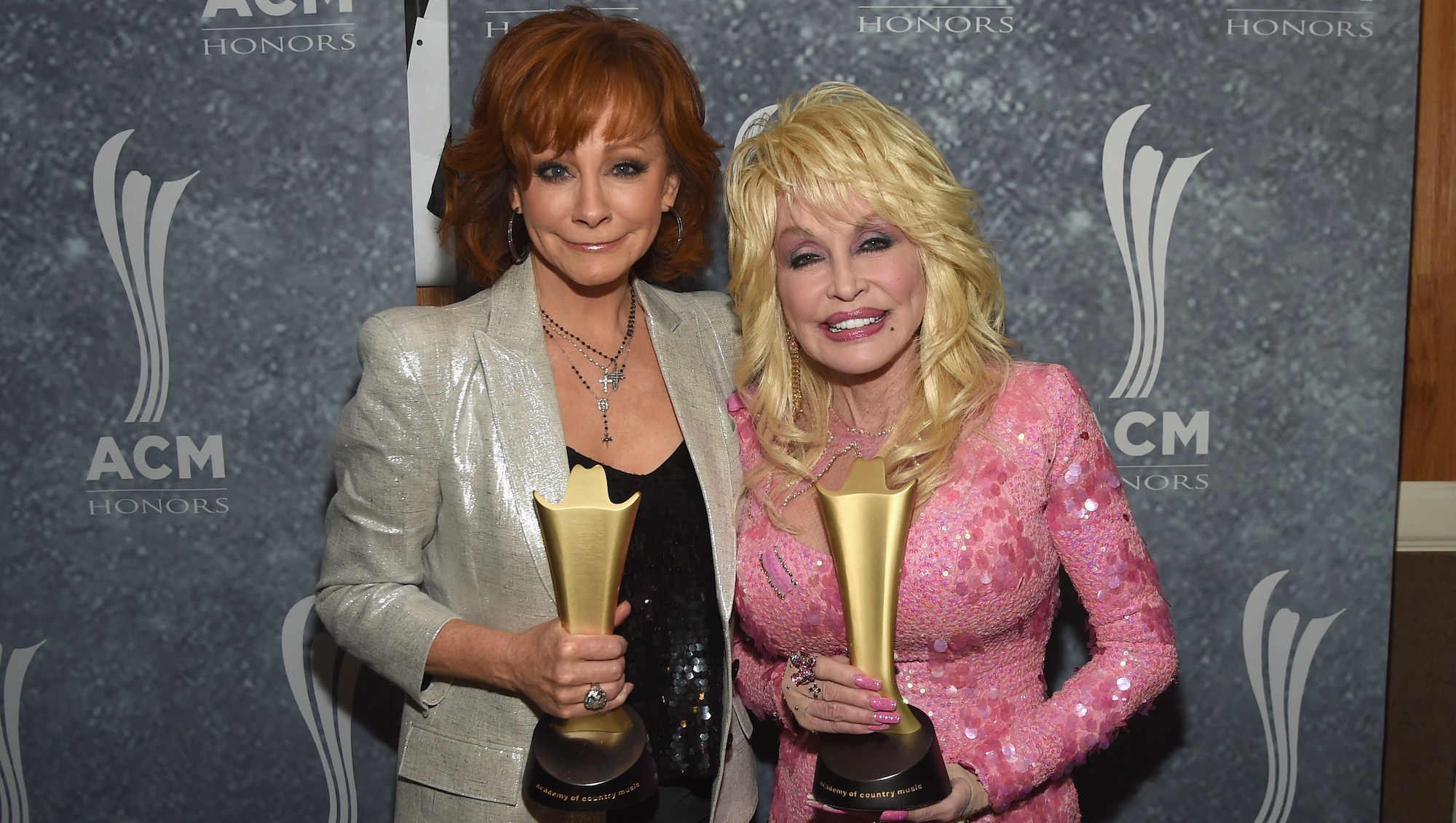 Reba McEntire Recalls Last Phone Call With Dolly Parton Before Her Death