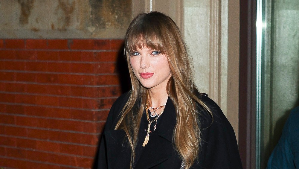 Taylor Swift's Go-To Belt Brand Has a Style That's $70 Less Right Now