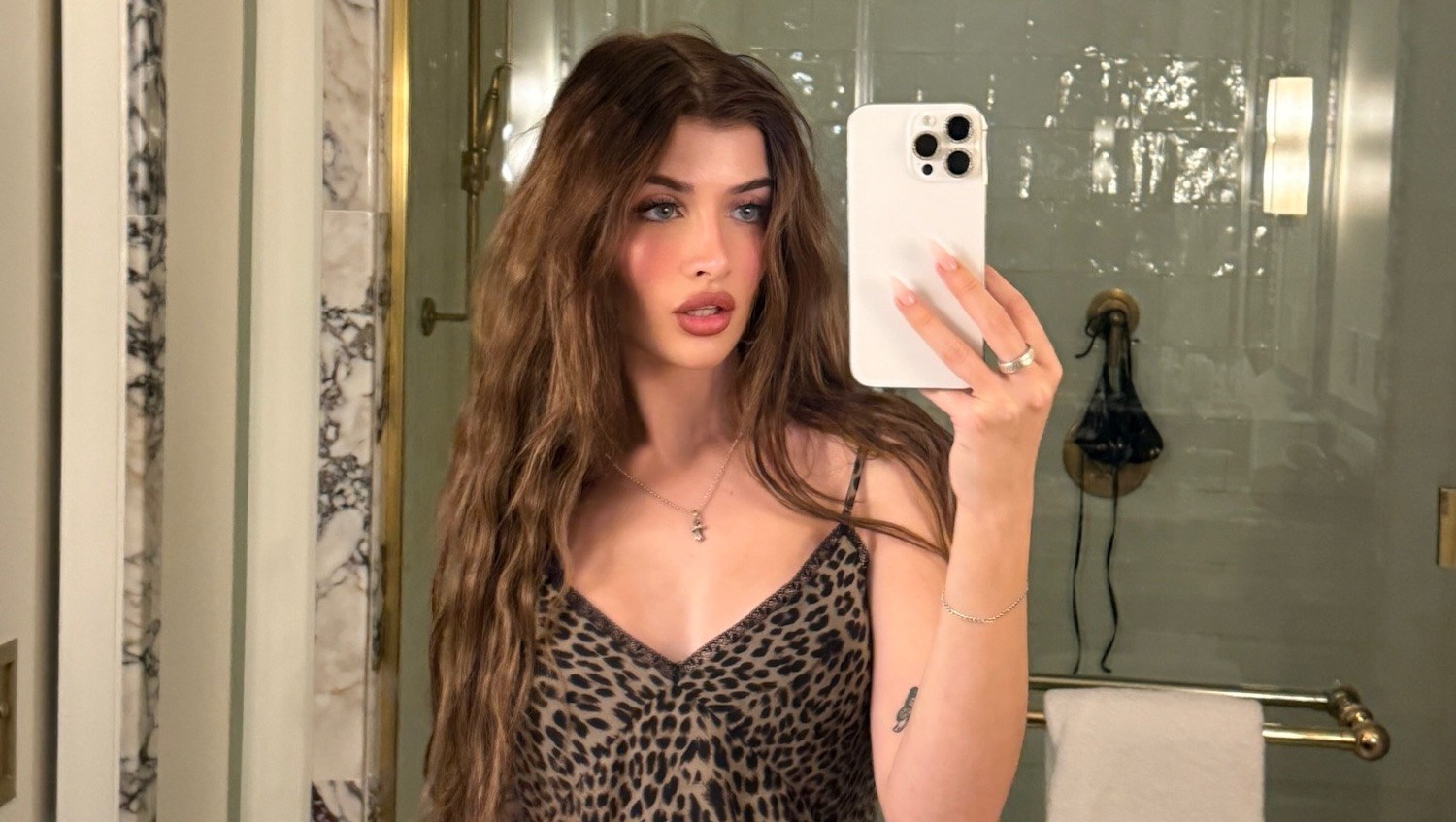 Sami Sheen Claims She's 'Fully Financially Supporting' Herself