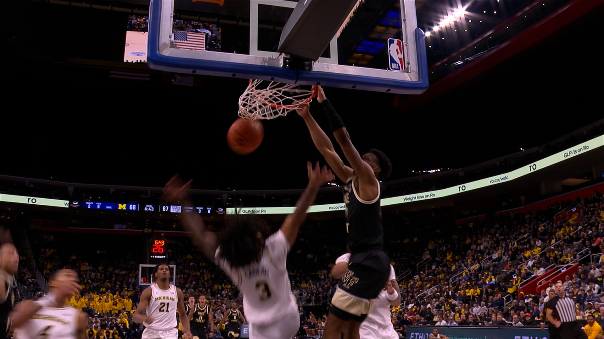 Myles Colvin finishes POSTERIZING dunk, giving Wake Forest lead over Michigan