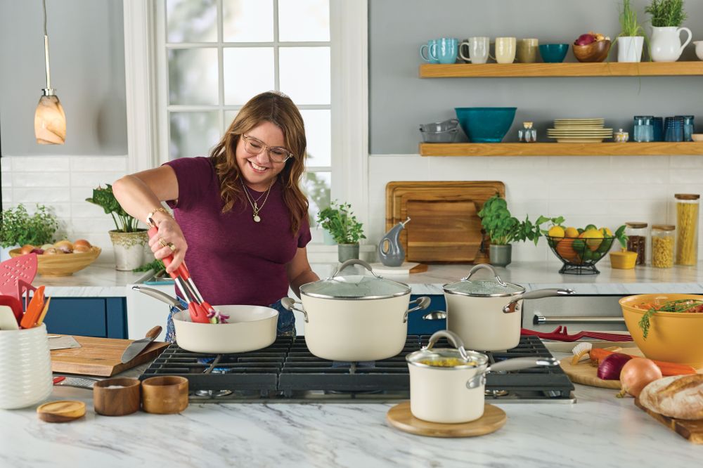Rachael Ray’s Ceramic Cookware Makes Holiday Food Prep So Much Easier