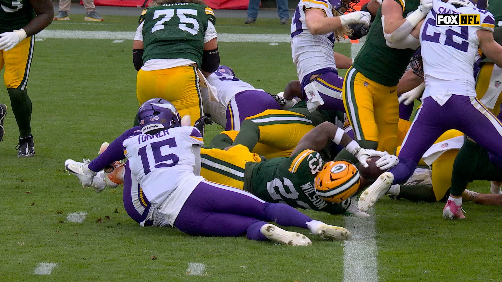 Packers' Emanuel Wilson rushes for his second touchdown vs. Vikings | NFL Highlights