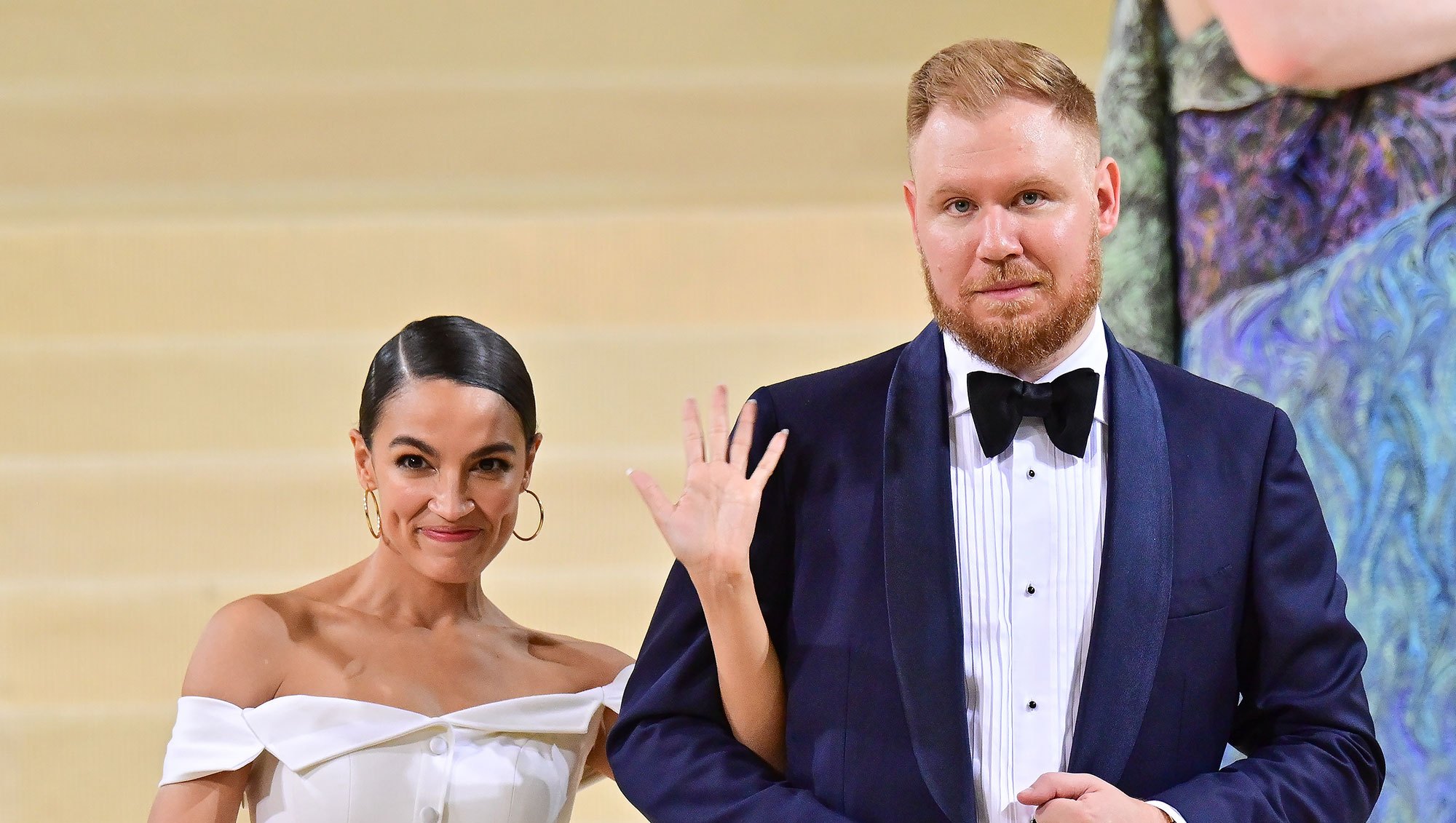 Alexandria Ocasio-Cortez Dodges Question About Riley Roberts Split Rumors