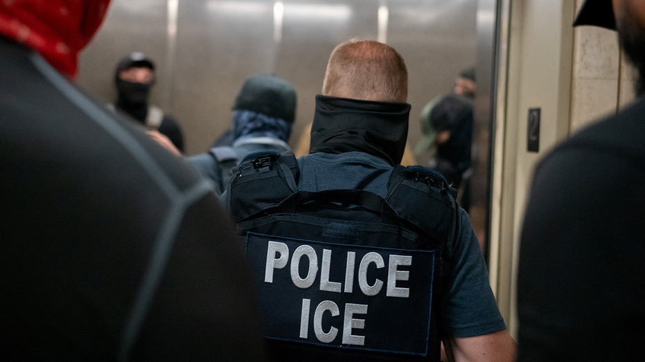 Appeals court denies Trump admin's request to lift limits on Los Angeles immigration raids