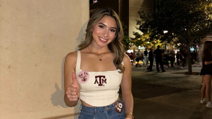 Mom of Texas A&amp;M Sophomore Suspects Foul Play After Daughter's Death