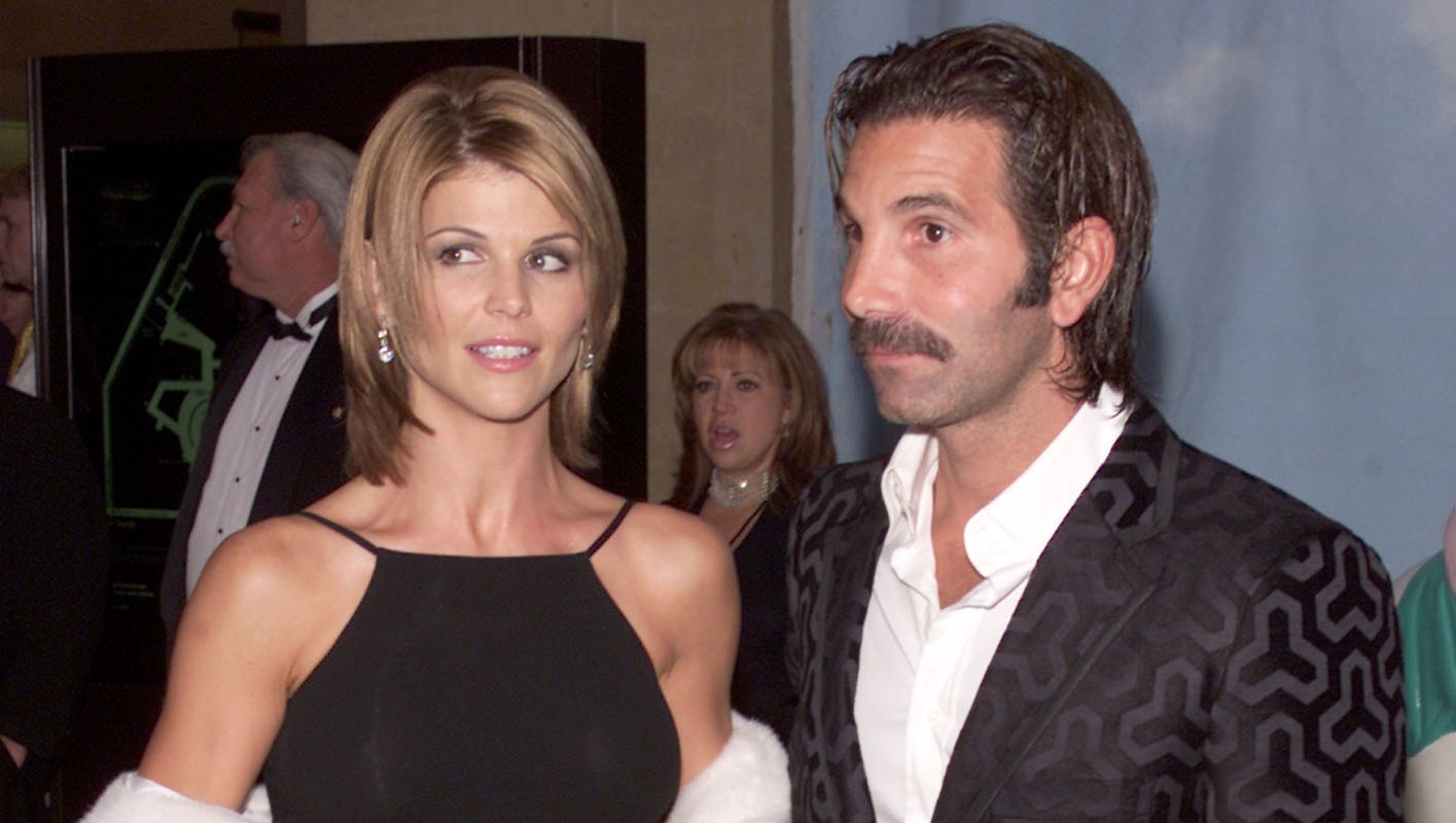 Lori Loughlin's Ex Mossimo Giannulli Makes New Spousal Support Request
