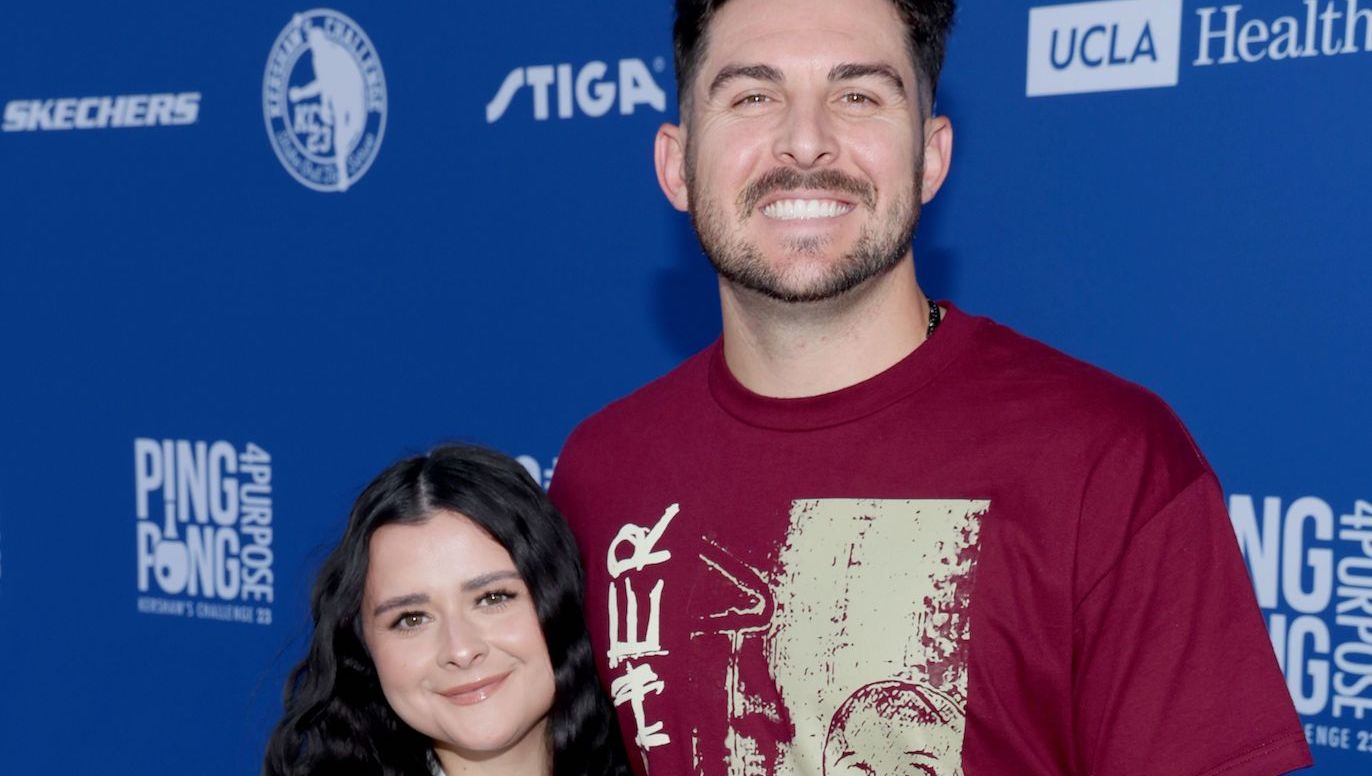 Dodgers Star Alex Vesia’s Wife Says ‘Everything Goes Back’ to Late Daughter