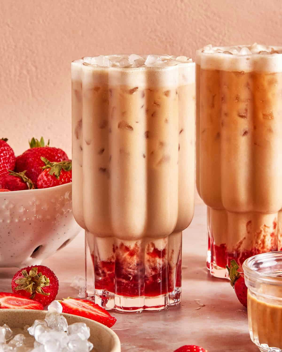 10 Homemade Latte Recipes For Fun &amp; Fancy Morning Beverages