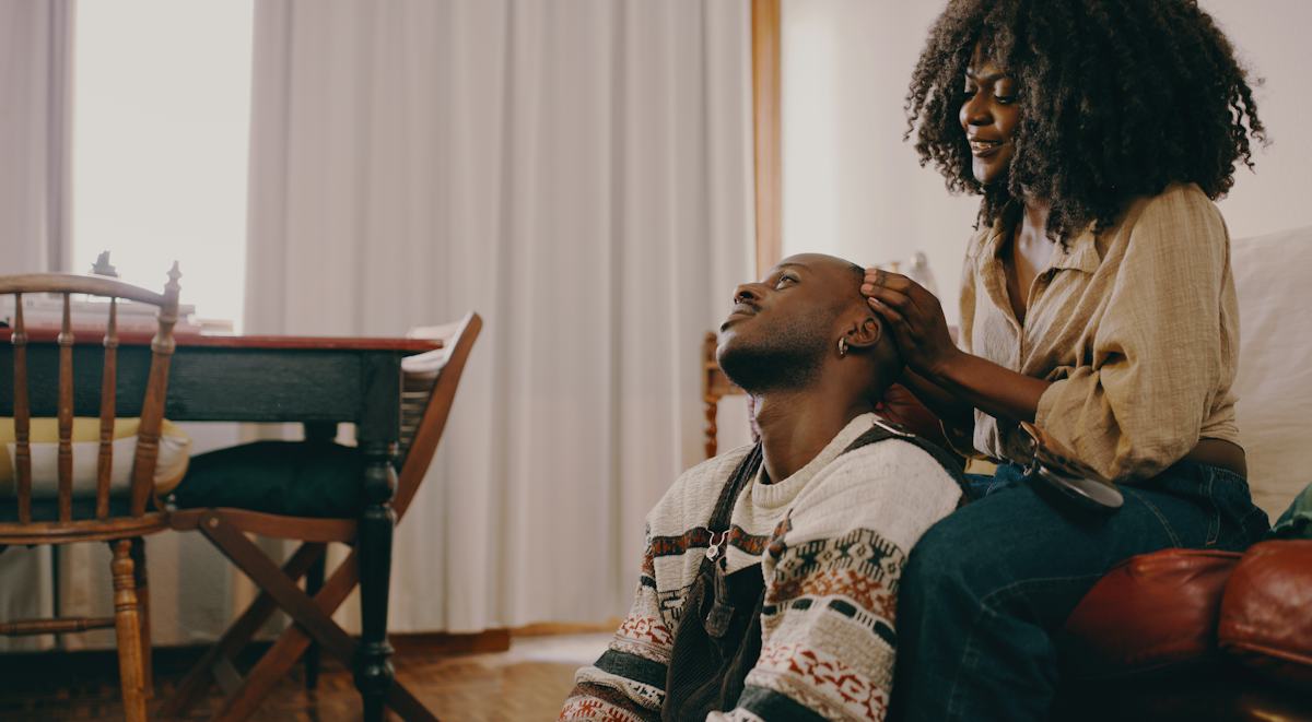 Sensual Scalp Massage Is The New Foreplay, According To Sex Experts