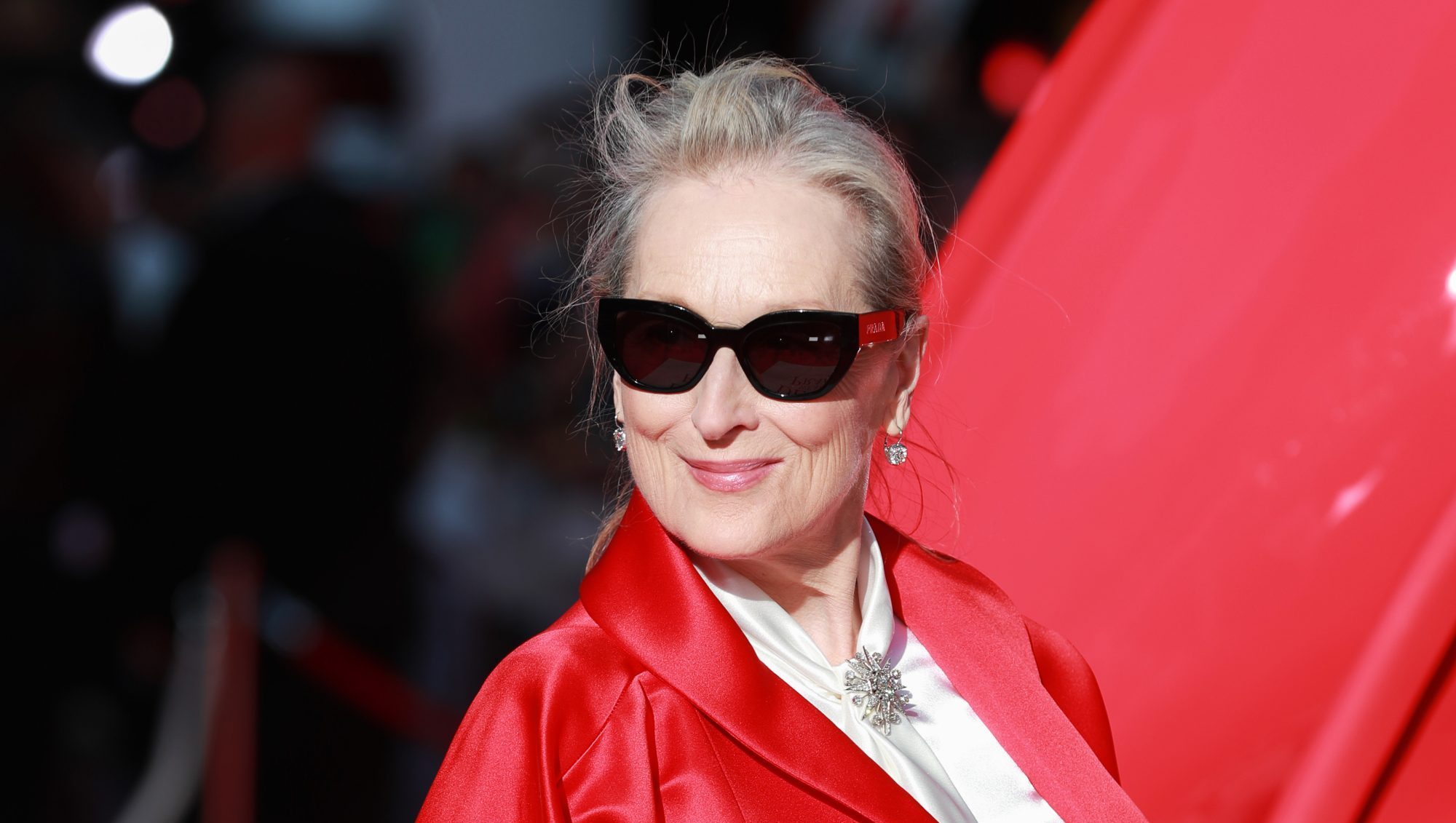 Meryl Streep's Slip-On Shoes Are Making Us Reconsider Sneakers