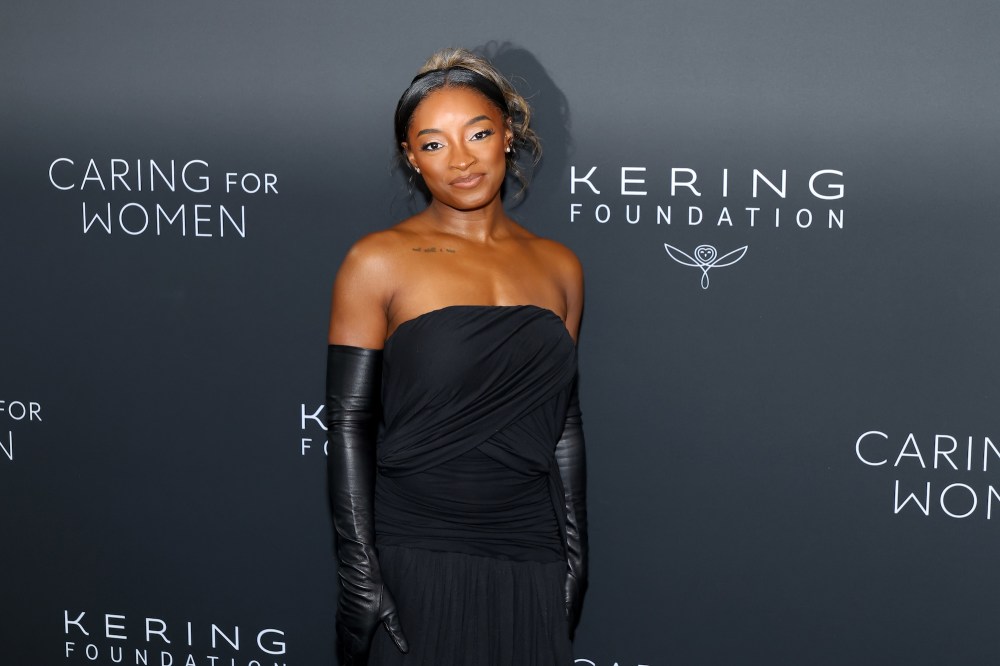 Simone Biles Cries Over Selling Houston Home With Jonathan Owens