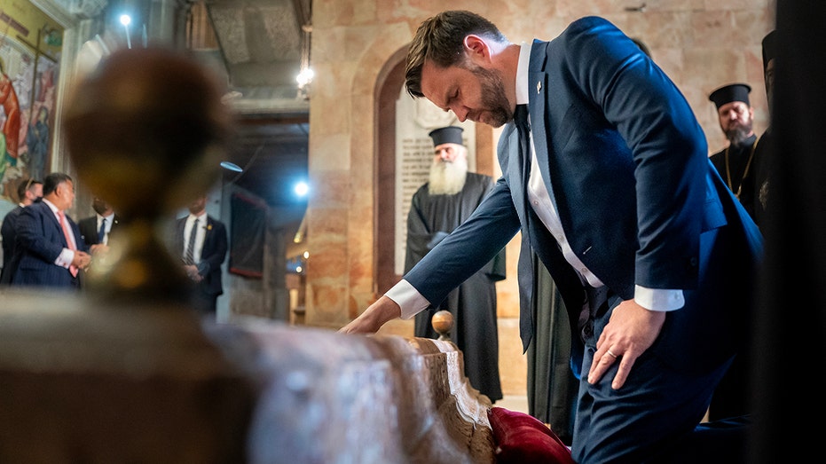 Vance visits church where Christians believe Jesus was crucified, resurrected amid Israel-Hamas ceasefire