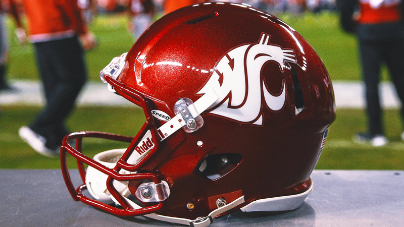 2025 College Football Playoff, Bowl Buzz: WSU Finds HC; Indiana Extends DC