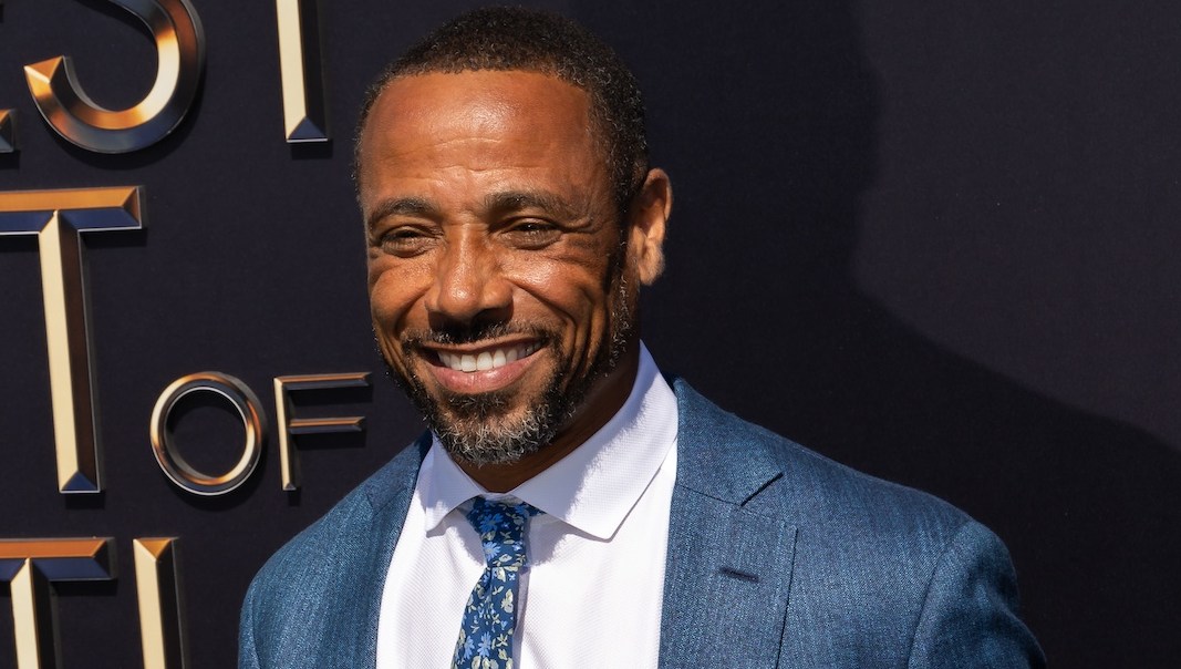 Rodney Harrison Concerns Fans With Behavior on ‘Sunday Night Football’