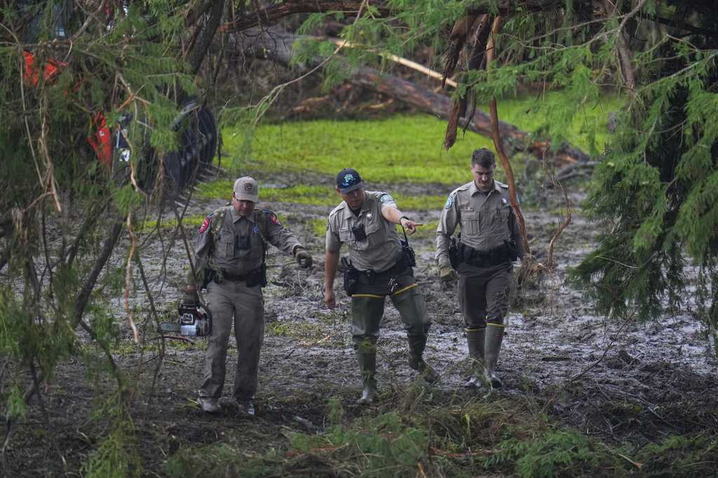 Girls camp grieves loss of 27 campers and counselors in Texas floods that killed more than 80 people